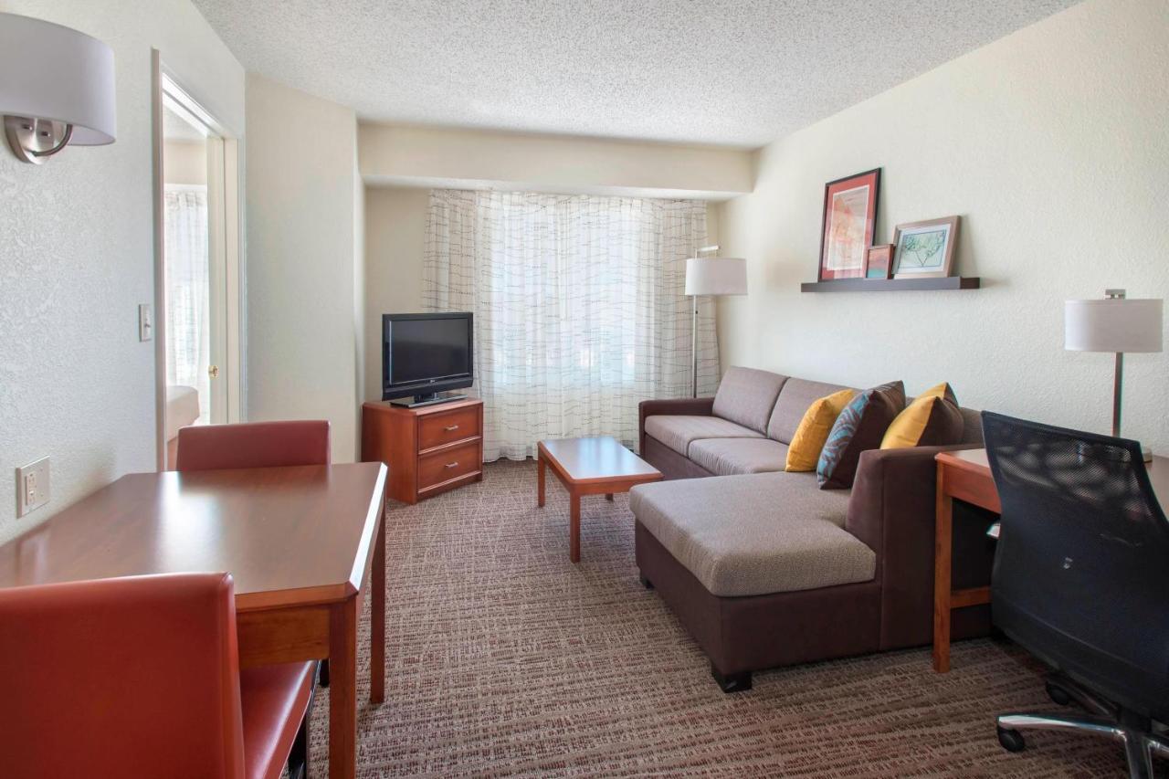 Residence Inn Long Island Hauppauge/Islandia Экстерьер фото